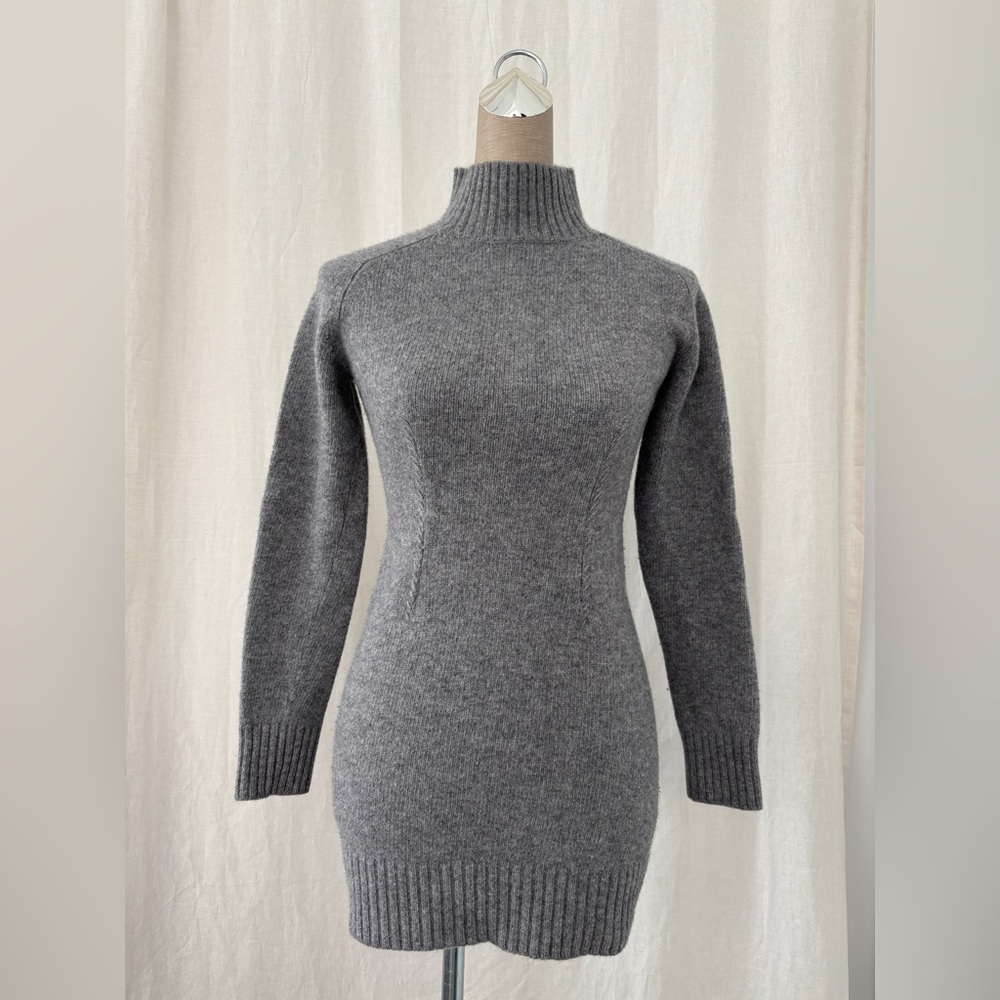 Vintage BCBG Gray Turtleneck Sweater - 100% Wool